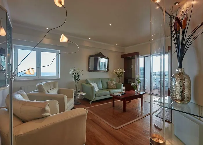 Azores 19th Floor * Ponta Delgada