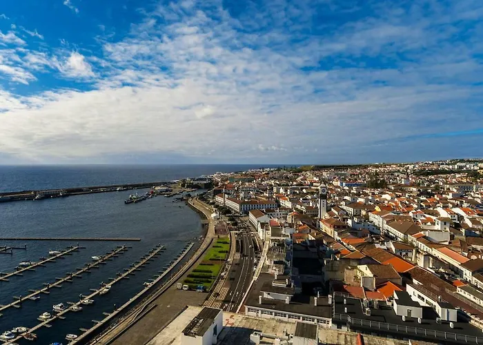 Azores 19th Floor Apartment